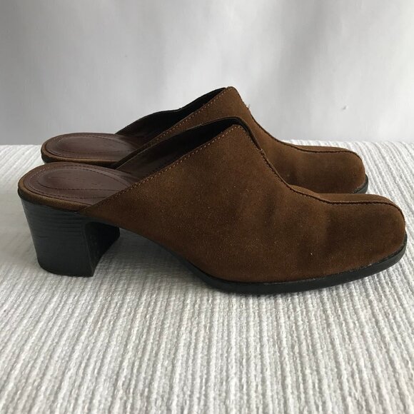 Clarks Brown Suede Mules/Clogs - Picture 1 of 8
